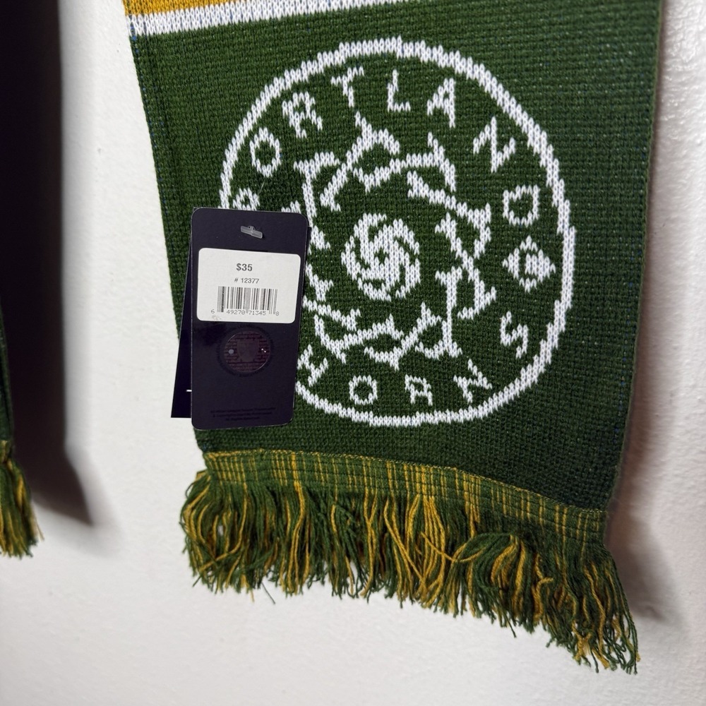 New Portland Thorns Green Yellow Scarf For The Rose City Women's Soccer - Picture 4 of 10